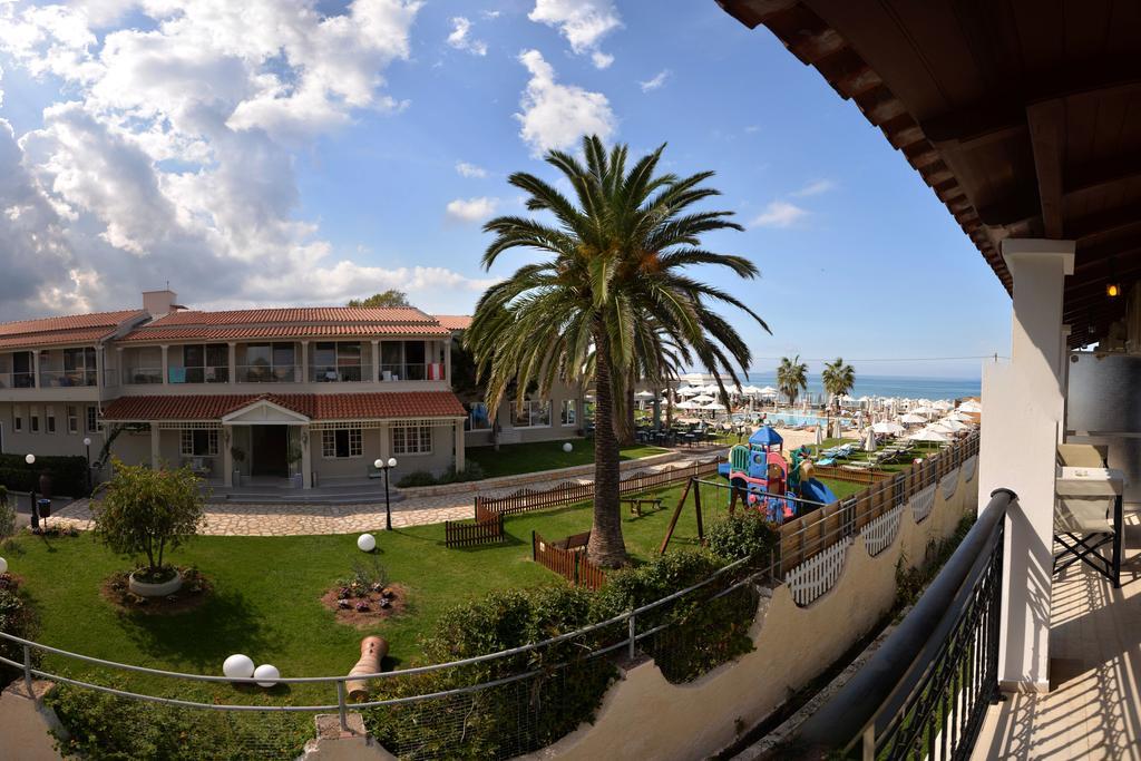 Filorian Hotel Apartments Ахарави Экстерьер фото