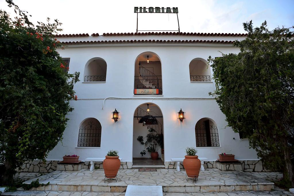 Filorian Hotel Apartments Ахарави Экстерьер фото